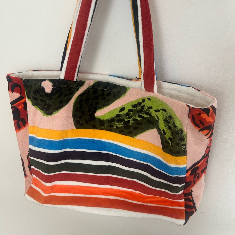 Escada Colorful Large Towel Bag - Picture 6 of 8